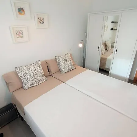 Playa Catedrales Con Terraza アパート *